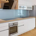 Klimatisierte Luxus-dachterrassenwohnung Im Zentrum Apartmán Sankt Poelten
