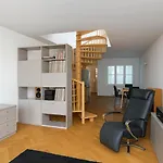 Klimatisierte Luxus-dachterrassenwohnung Im Zentrum *