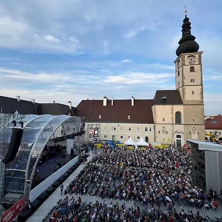 Klimatisierte Luxus-dachterrassenwohnung Im Zentrum Διαμέρισμα *