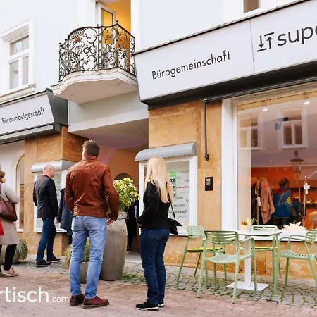 Klimatisierte Luxus-dachterrassenwohnung Im Zentrum