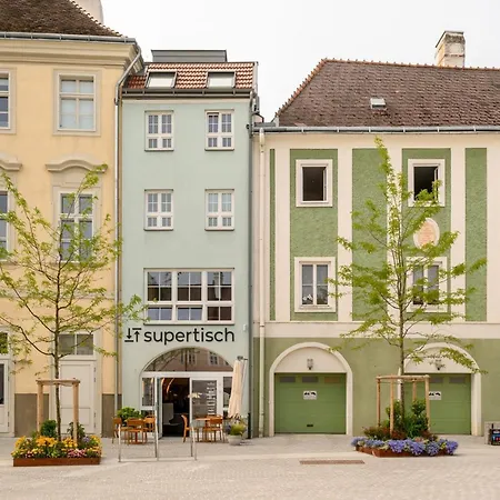 Klimatisierte Luxus-dachterrassenwohnung Im Zentrum *