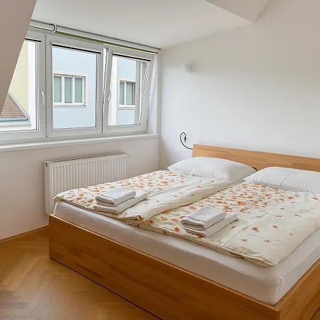 Διαμέρισμα Klimatisierte Luxus-dachterrassenwohnung Im Zentrum