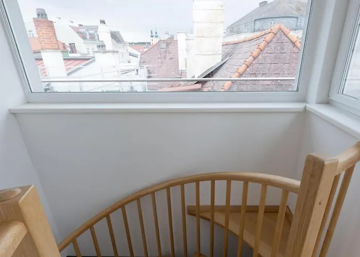 Klimatisierte Luxus-dachterrassenwohnung Im Zentrum アパート ザンクト・ペルテン