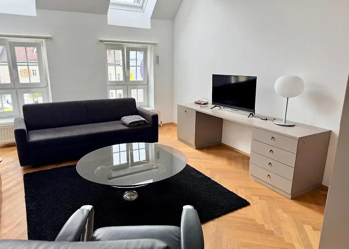 Klimatisierte Luxus-dachterrassenwohnung Im Zentrum アパート